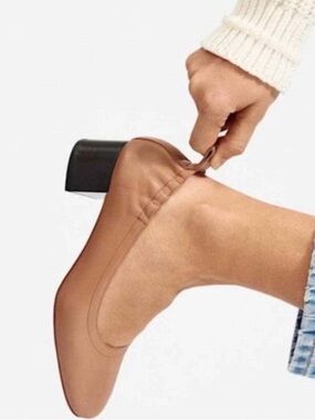 Everlane The Day Heel Nude Pumps